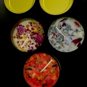 Soy wax Candles w/flowers assorted colors